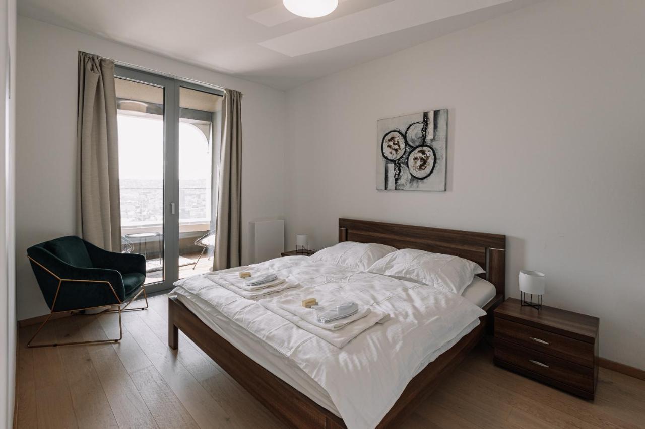 Skau Blue Residence In Sky Park 21 Floor 2 Tower Panoramic View Free Parking Bratislava Ngoại thất bức ảnh